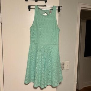 Mint Green Sleeveless Lace Dress